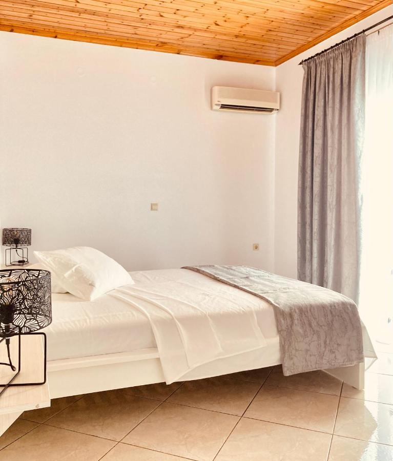 Gerani Maison Agios Aimilianos Beautiful View Porto Heli Bagian luar foto